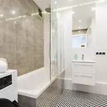 Sandstone Targowek Apartman Varsó