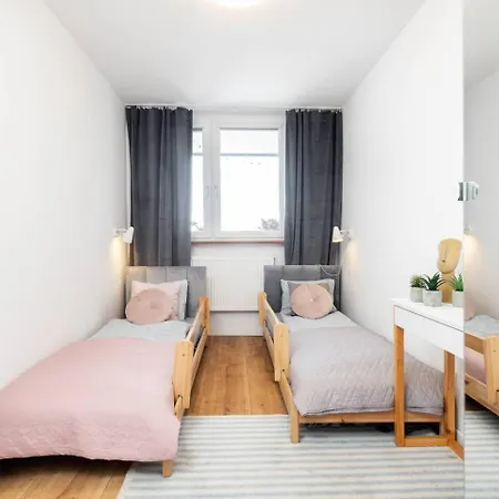 Sandstone Targowek דירה