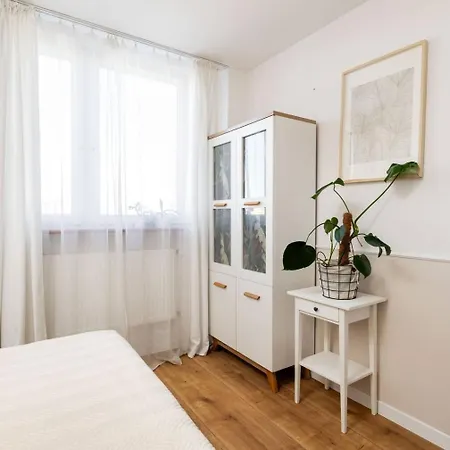 Apartment Sandstone Targowek *