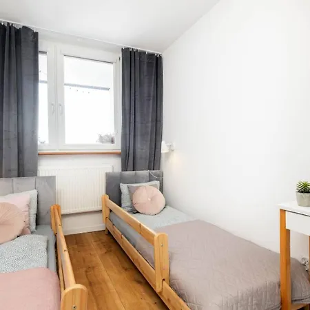 Apartment Sandstone Targowek