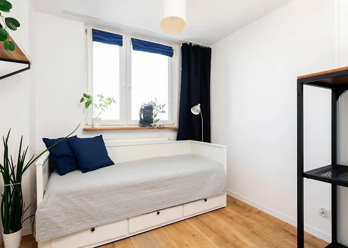 Sandstone Targowek Apartment Warsaw