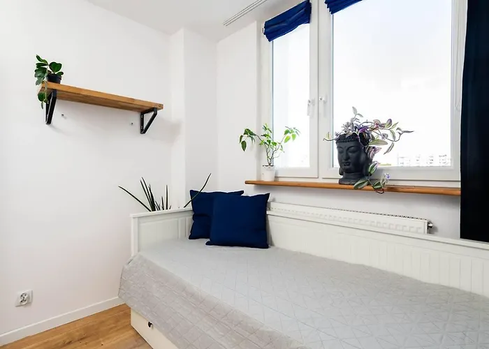 Sandstone Targowek Apartment Warsaw